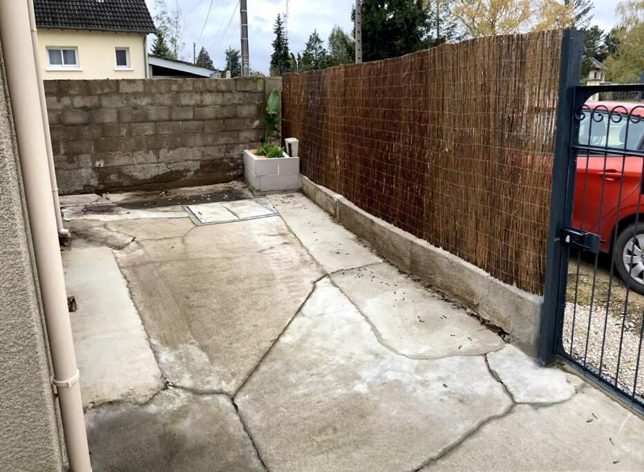 Jolie Maison Avec Courette Bourges Exterior foto